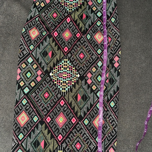 Embellished Pink and Green Pencil Skirt Knee-Length Casual - Picture 4 of 5